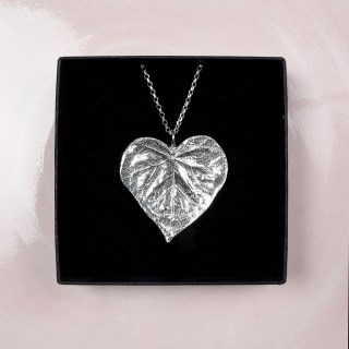 Heart Leaf Necklace Pewter Jewellery Gifts For Her UK Made | Image 6