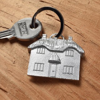 Thatched Cottage Pewter Keyring Country Gifts UK Made | Image 2