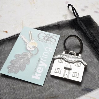 Thatched Cottage Pewter Keyring Country Gifts UK Made | Image 3