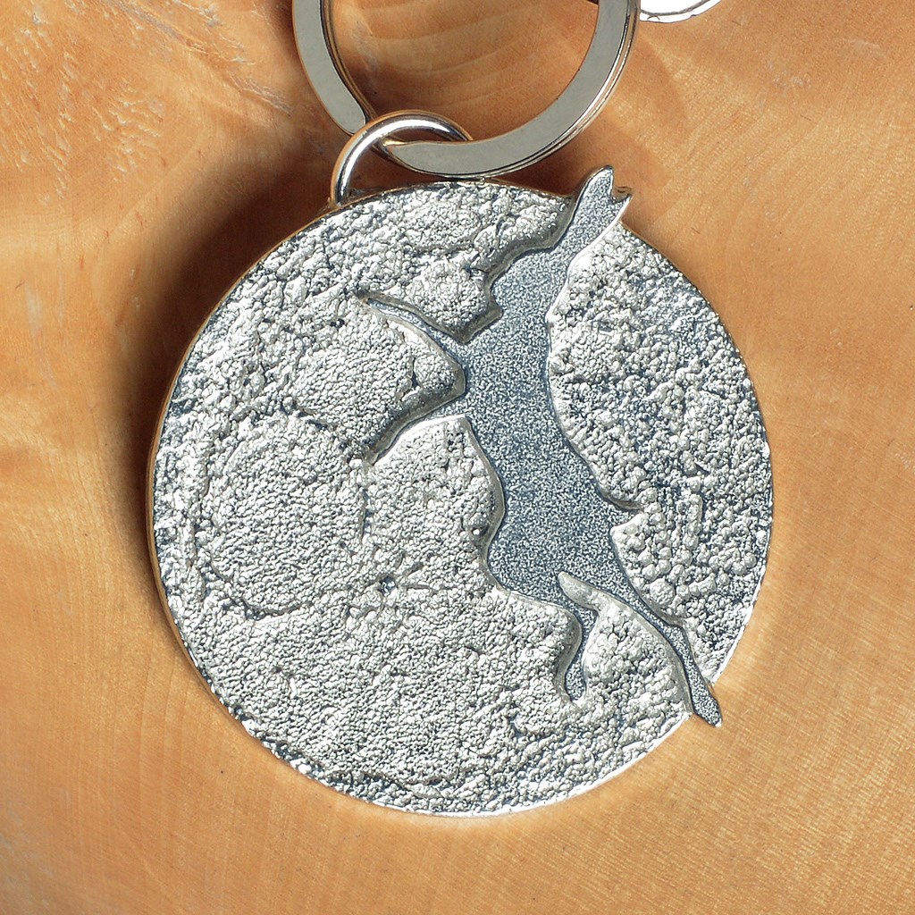 Silver Hares Head Design English Pewter Keyring Handmade In England Key Ring New 